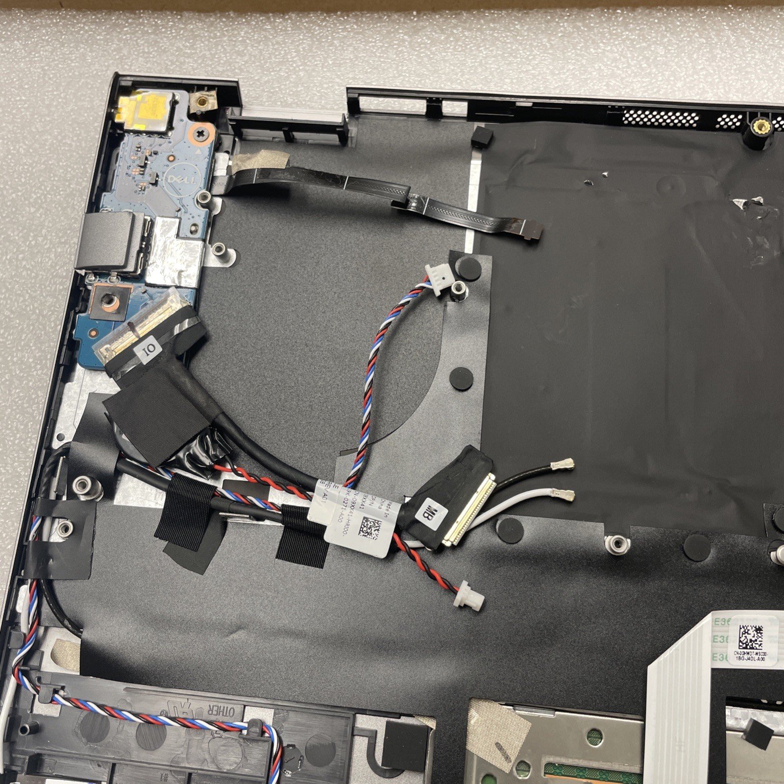 F8DWY Dell Inspiron 13 5310 Laptop Palmrest US Backlit Keyboard WGFFX F8DWY W8 - Image 4