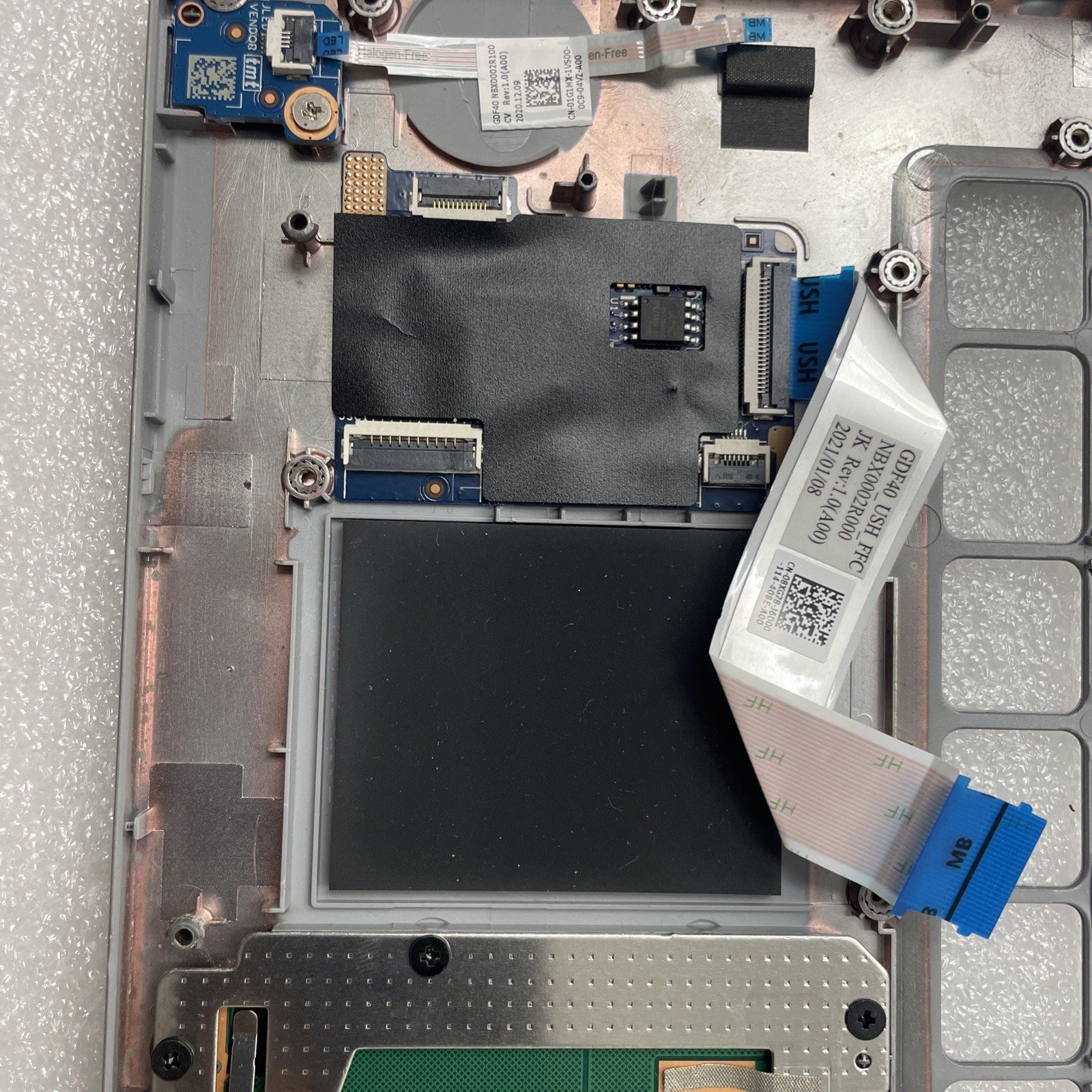 A20697 Dell Latitude 5420 E5420 Laptop Palmrest Touchpad Upper Silver W7 - Image 3