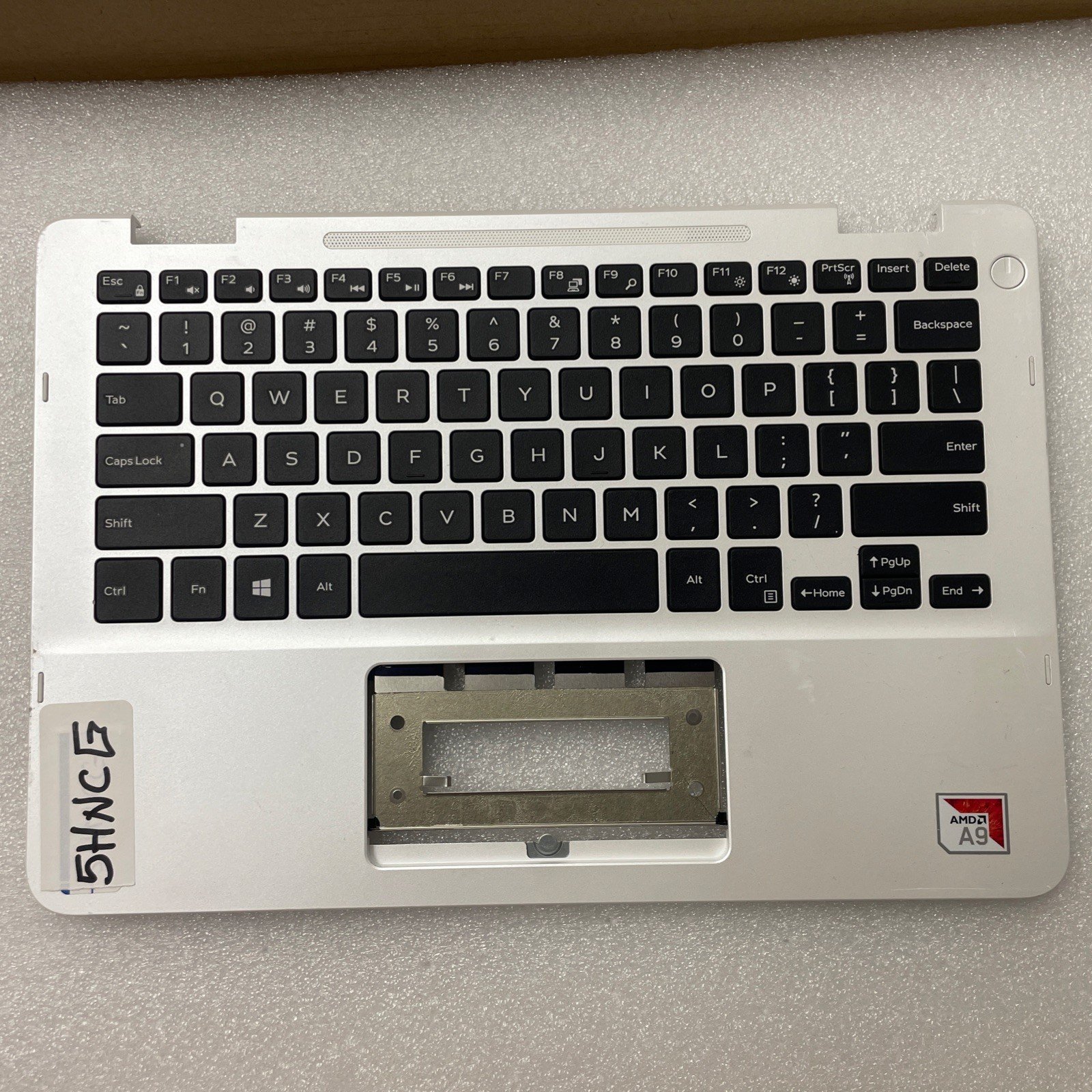 5HNCG Dell Inspiron 11 3180 3185 Palmrest US Keyboard Touchpad GYD44 W7