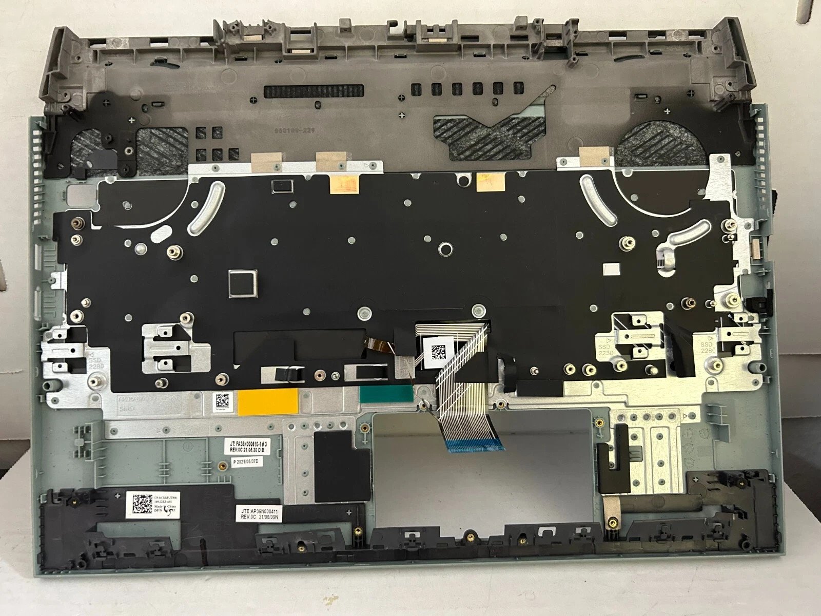 4CKKP Genuine DELL G15 5510 5511 5515 Palmrest Spanish Latin Keyboard 04CKKP W2 - Image 2