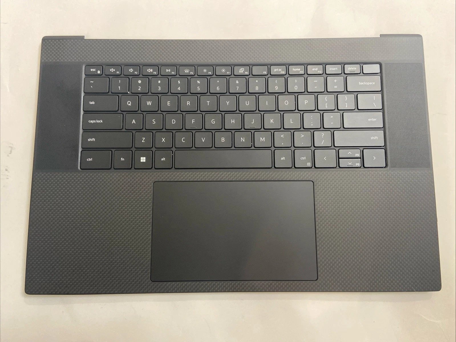 0FWJ2 Dell XPS 9730 Palmrest,Touchpad Bcl Keyboard 00FWJ2 0FWJ2 W6