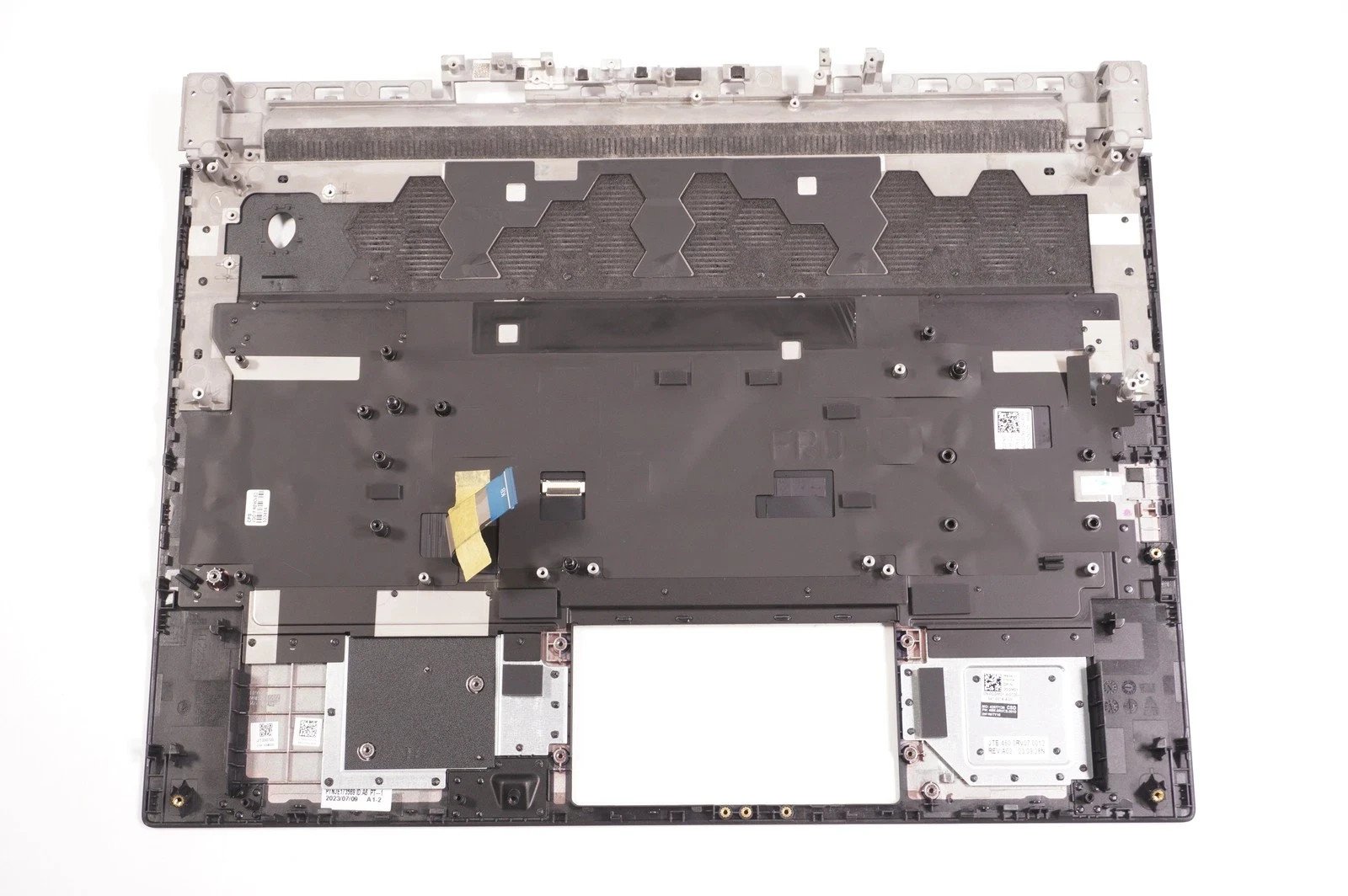 NC97W Alienware US Palmrest Keyboard Black 0NC97W AWM16-7602BLK-PUS p56