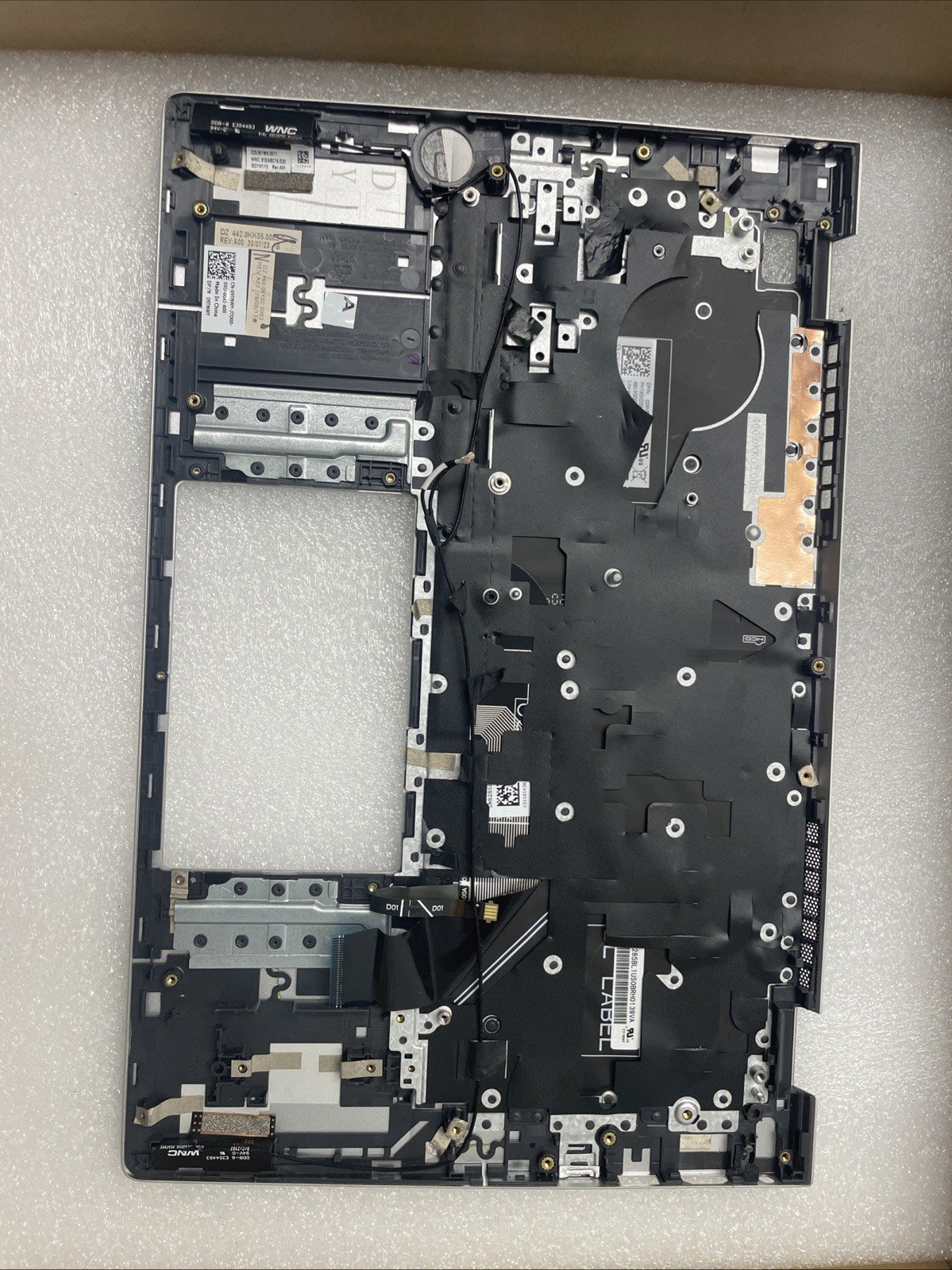 09TNWY Top Palmrest Upper Case US Backlit For Dell Inspiron 5401 5402 5405 P56 - Image 2