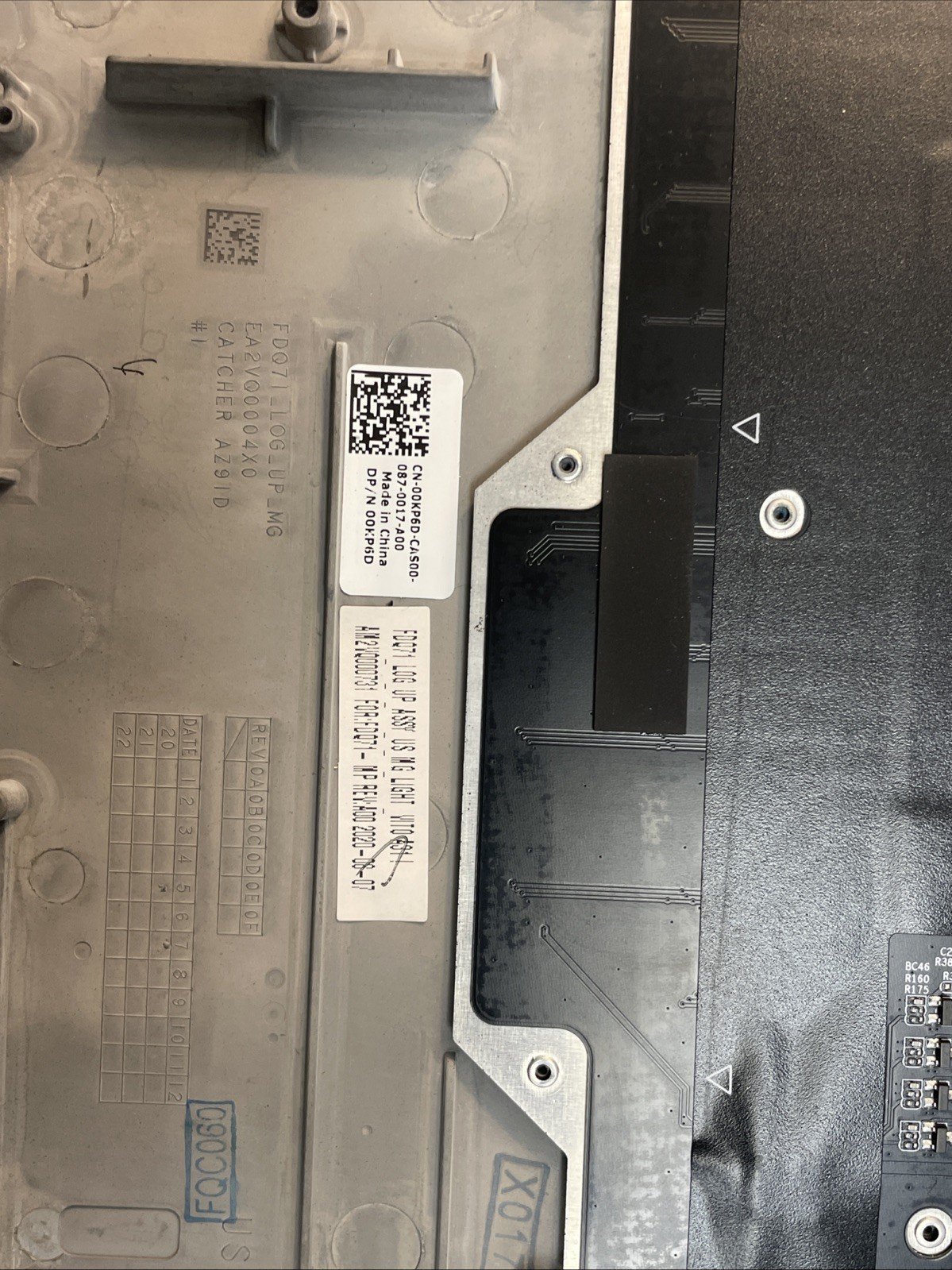 Genuine Dell Alienware M17 R3 Laptop Palmrest US Backlit Keyboard Touchpad 0KP6D - Image 5