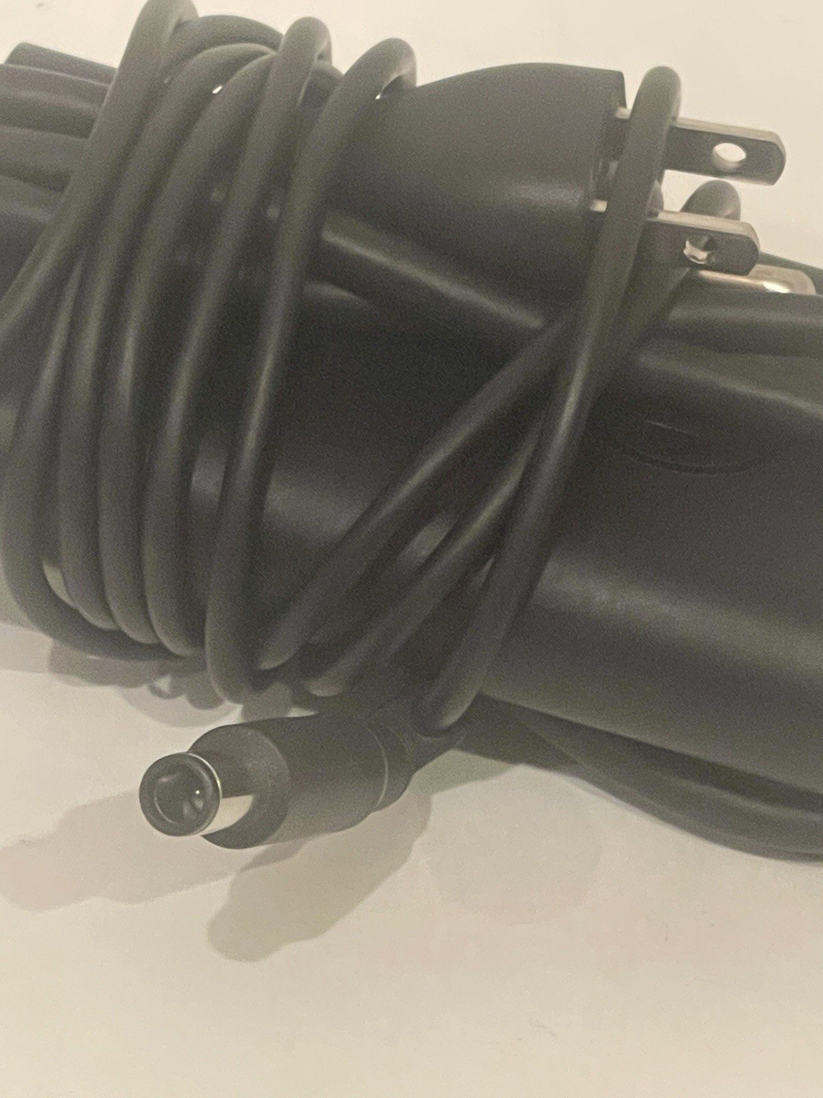 Lot of 10X  Dell 65W 19.5V 3.34A Adapter Charger Big Pin With Power Cable - Image 2