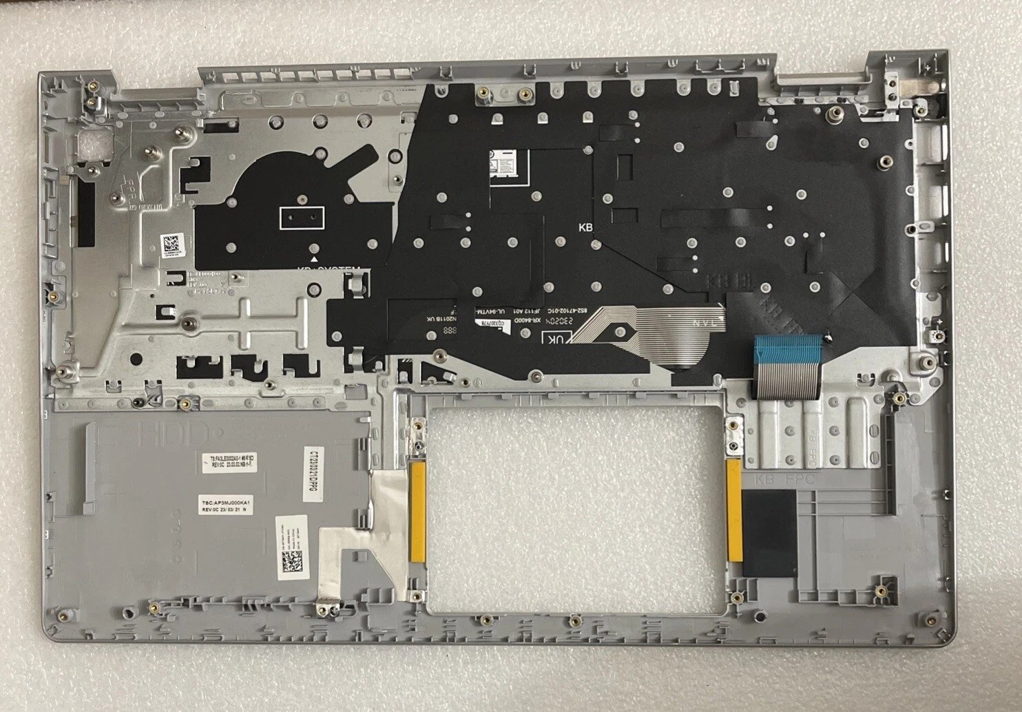 FT84Y DELL Inspiron 3510 Silver Laptop Palmrest W/Keyboard 0FT84Y W11 - Image 2