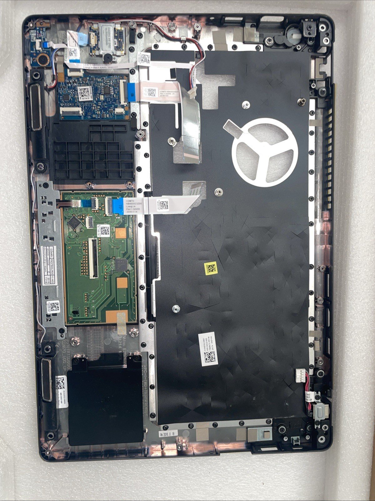 A16726 GENUINE DELL LATITUDE 5480 PALMREST TOUCHPAD ASSEMBLY W18 - Image 4