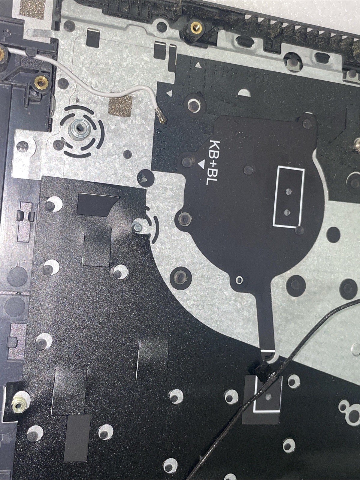 XV1DW Dell Vostro 15 7510 Palmrest US ENG Backlit Keyboard 0XV1DW 0XV1DW W18 - Image 5