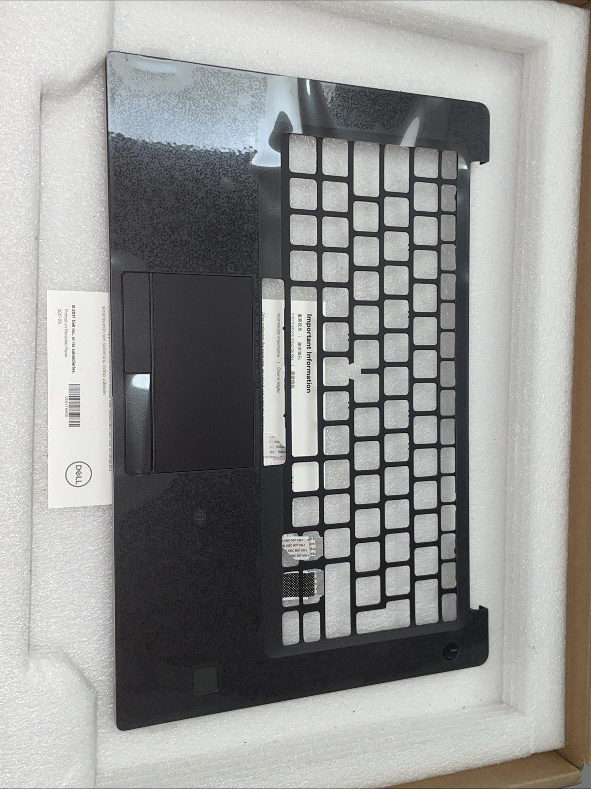 TG77K Dell Latitude 7480 EMEA Touchpad Palmrest Assembly Touchpad Palmrest W18 - Image 3