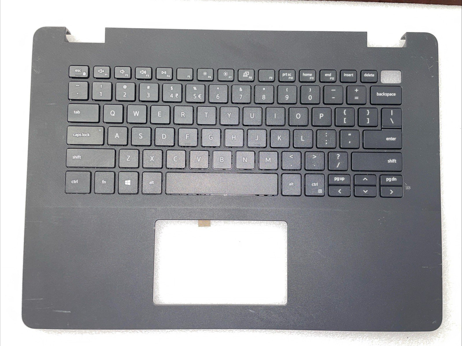 03F0R8 Genuine Dell Vostro 3400 / P132G Palmrest w/ Keyboard VC7NJ 3F0R8 - W14