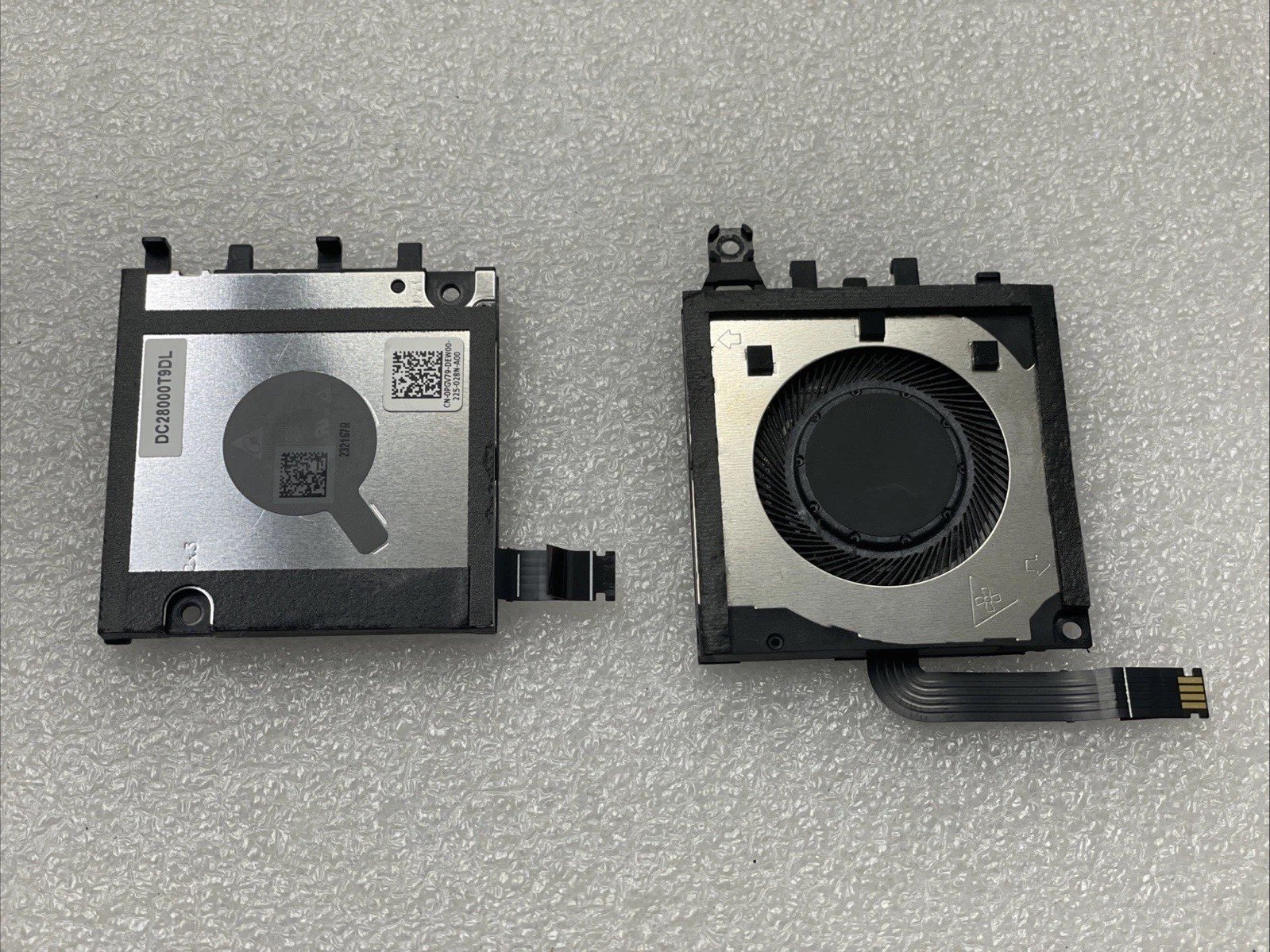 Pair Of Genuine DELL latitude 7320 CPU Right Left Cooling FANS PGV79 DJ2D1 1-w19