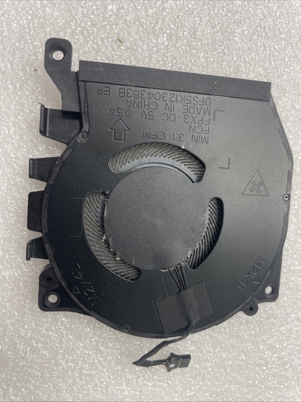 W3YTN Dell OEM Alienware x16 R1 CPU Processor Cooling Fan Secondary Fan 1w19