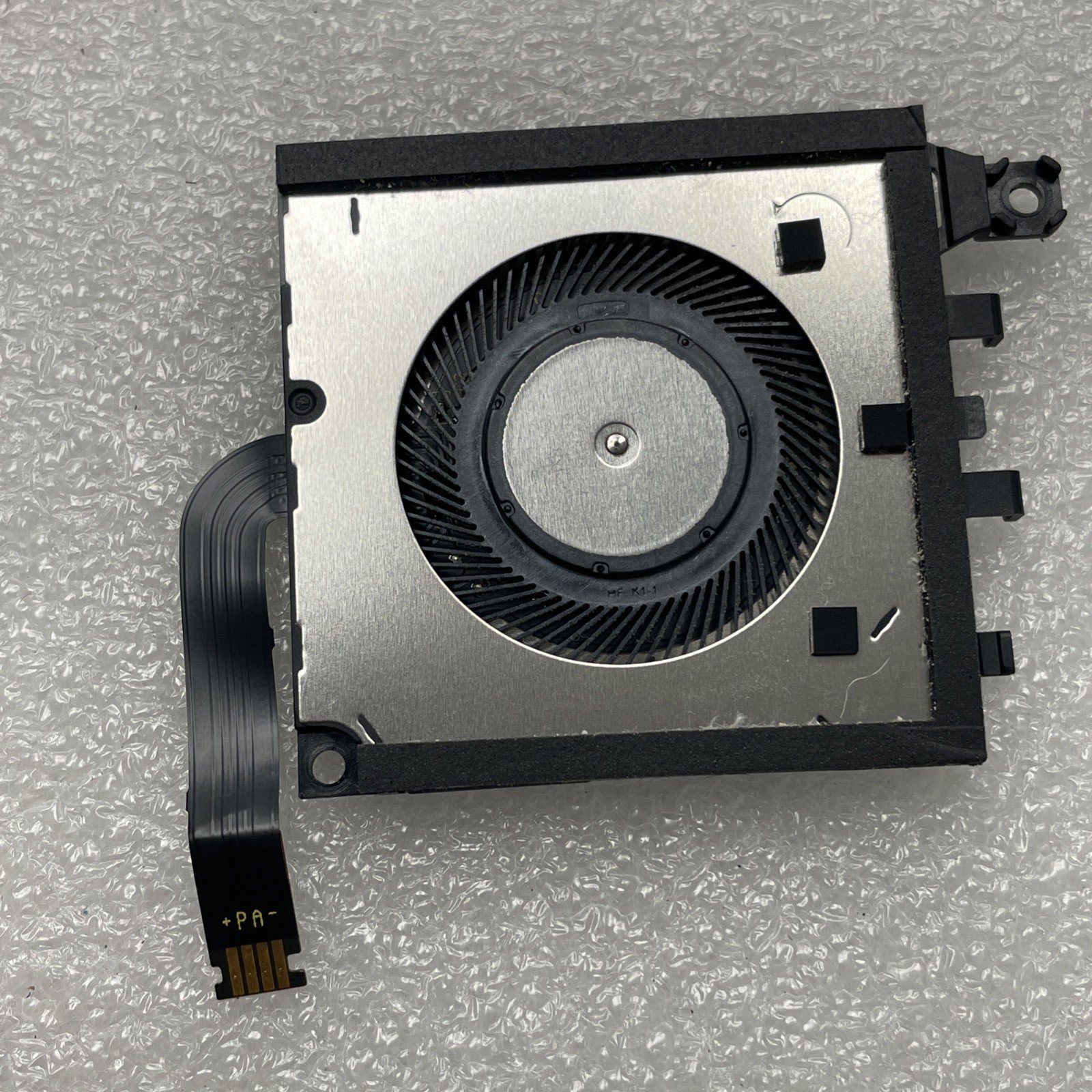 DJ2D1 Dell Latitude 7320 Detachable Cooling Fan right Side - DJ2D1 0DJ2D1 5w19 - Image 3