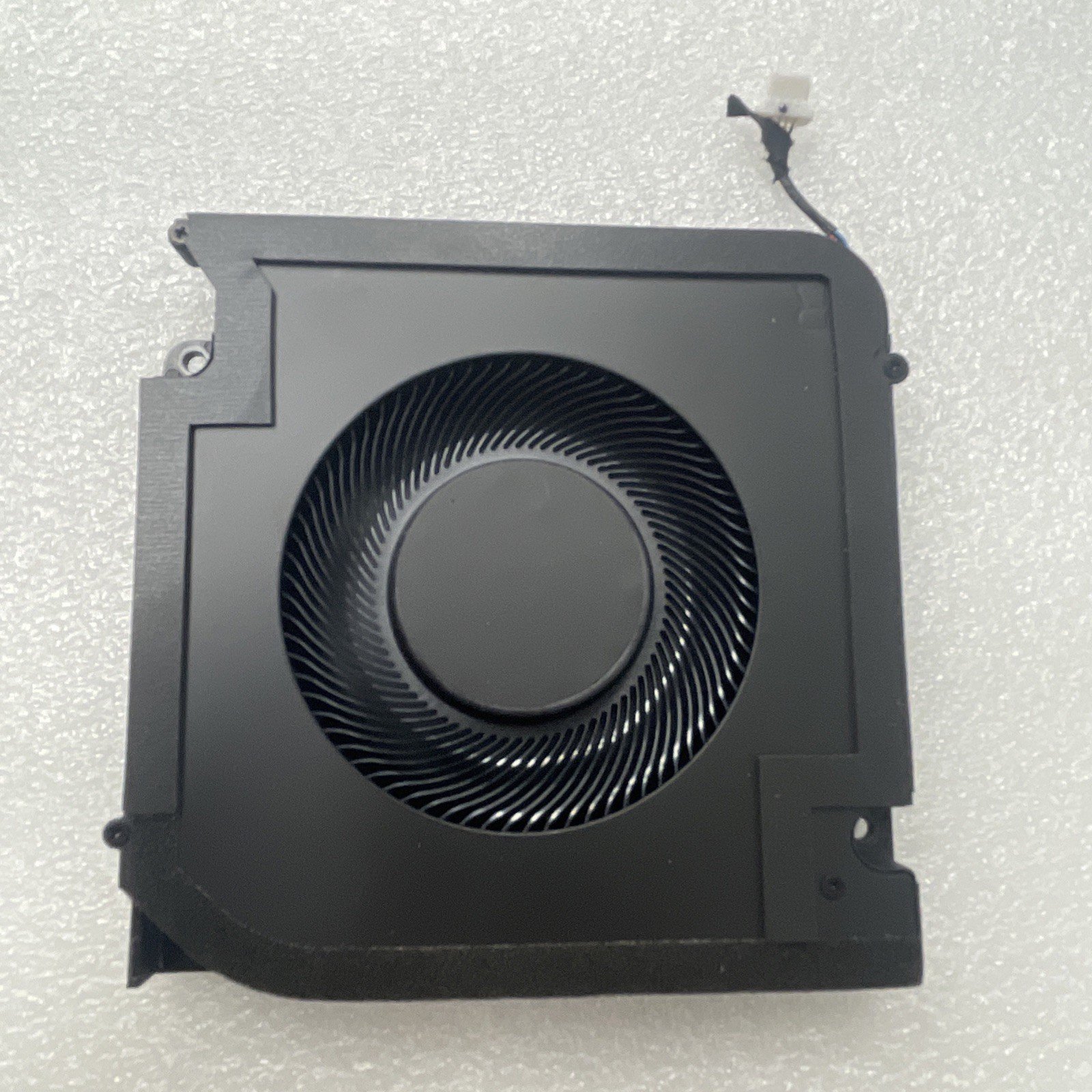 C7W1C Dell Precision 16" 5680 Genuine Laptop CPU Cooling Fan DC2800138VL 8w19 - Image 4