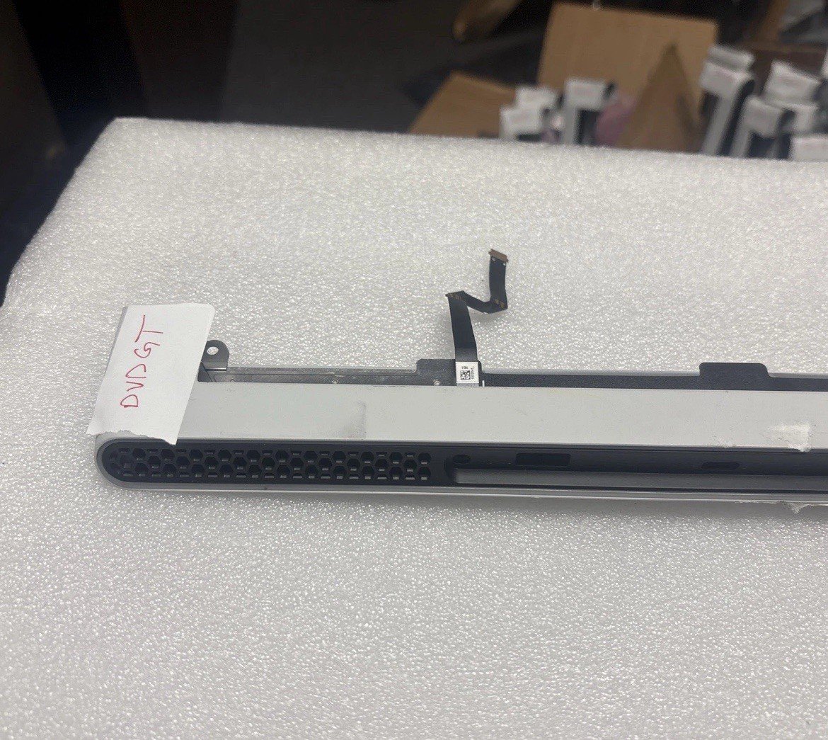 45N52 Alienware Hinge Cover Alienware X15 R1 R2 -7662WHT-PUS White Dv0gt - Image 2