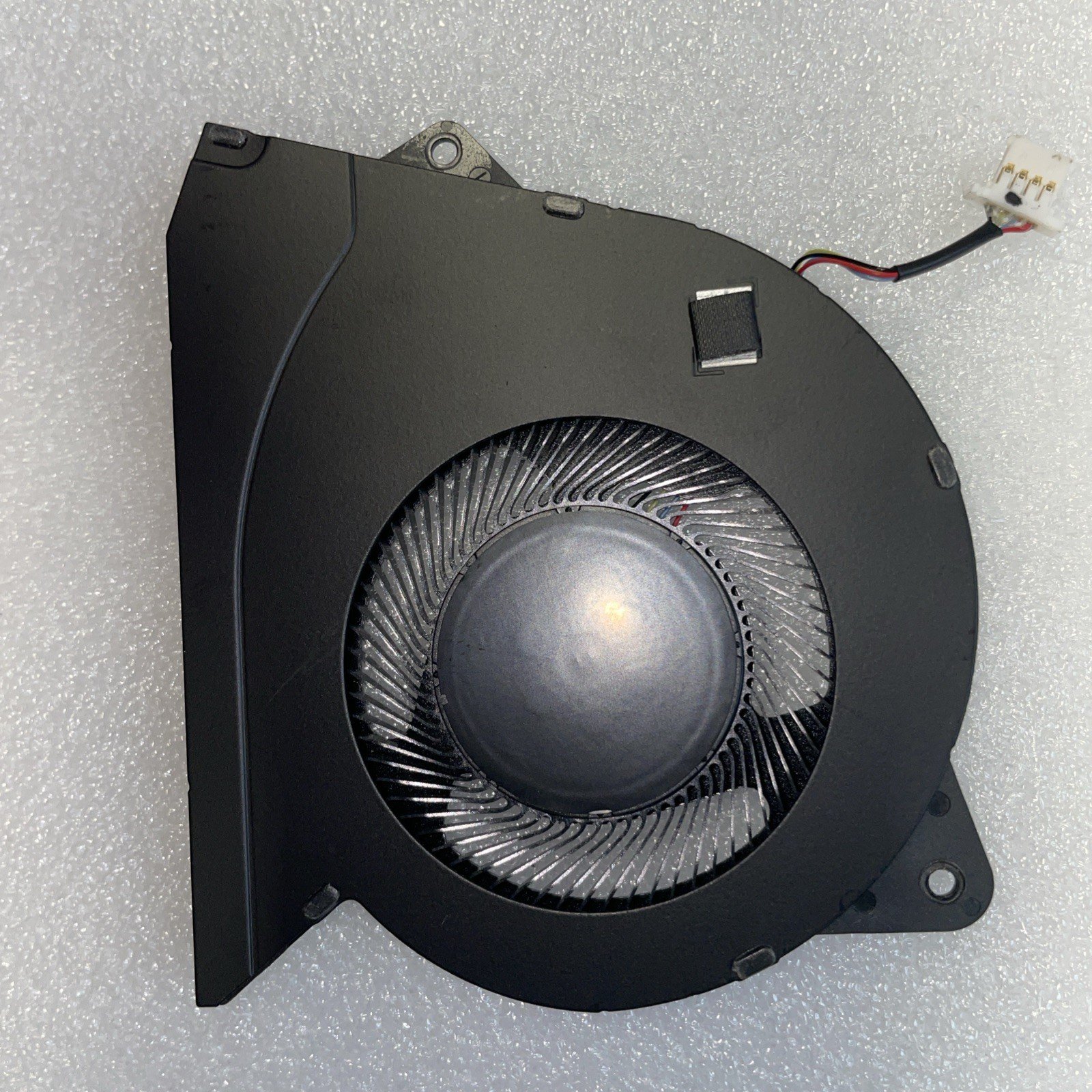 Genuine Dell Inspiron 3511 CPU Cooling Fan RFF51 0RFF51 9w19 - Image 2