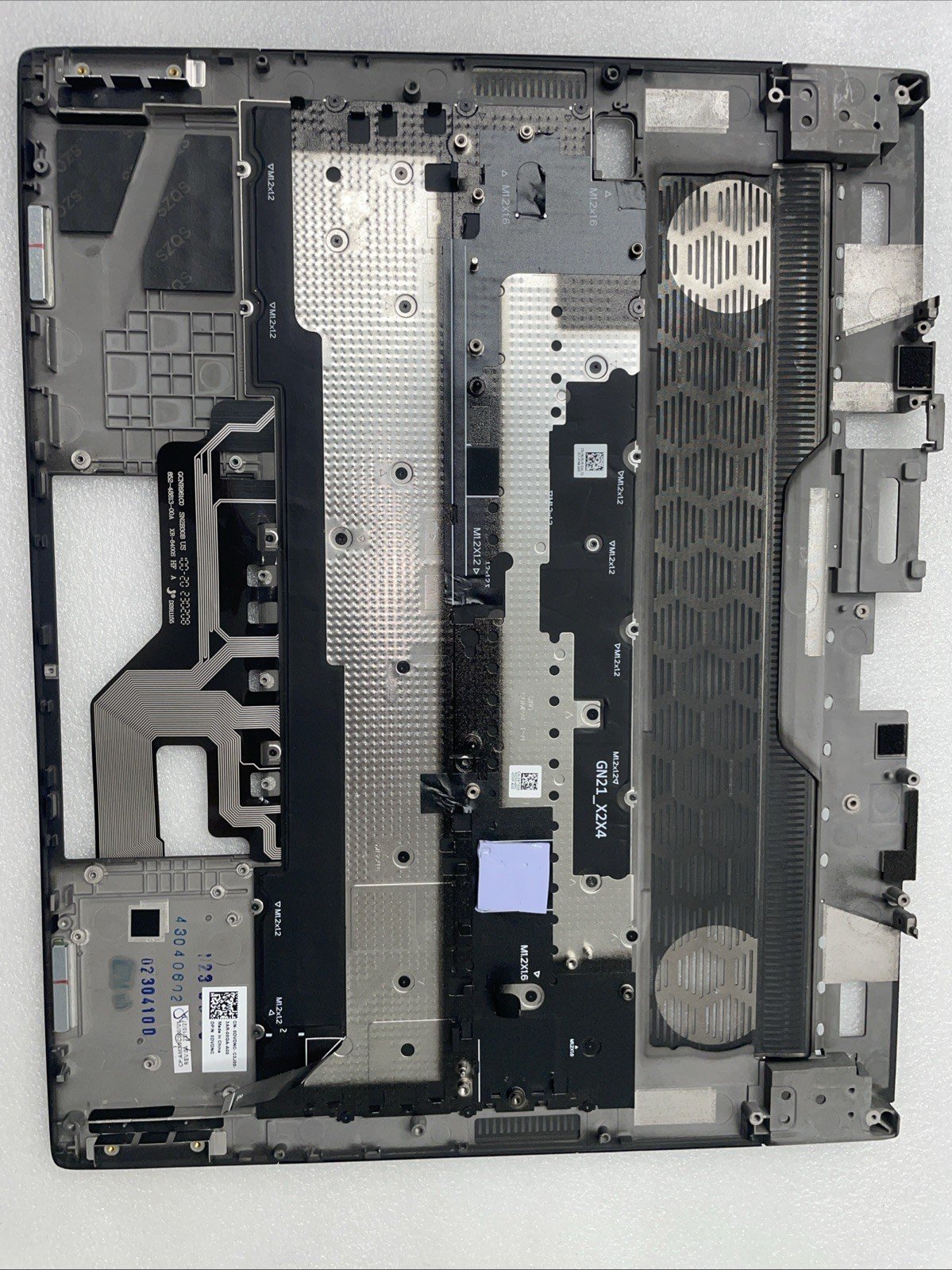 DVDNC Dell Alienware X14 R2 Palmrest US Backlit Keyboard 0DVDNC PTP9 W20 - Image 4