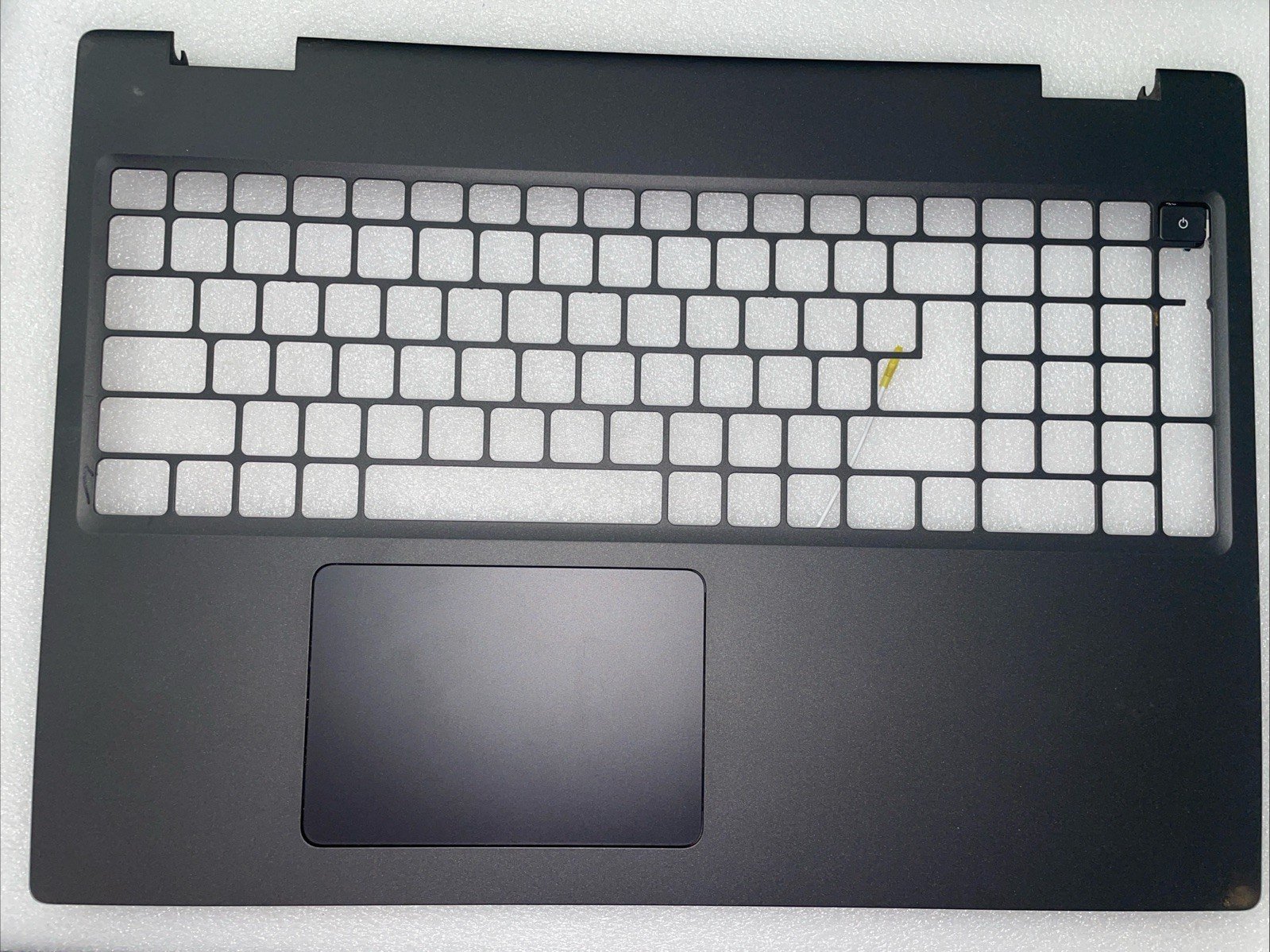 2GKJD GENUINE DELL PRECISION 7670 M7670 PALMREST TOUCHPAD RIBBONS J72TM W20