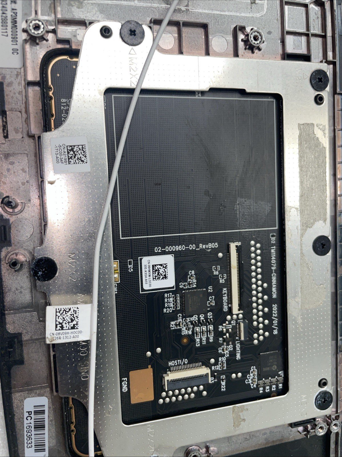 2GKJD GENUINE DELL PRECISION 7670 M7670 PALMREST TOUCHPAD RIBBONS J72TM W20 - Image 3