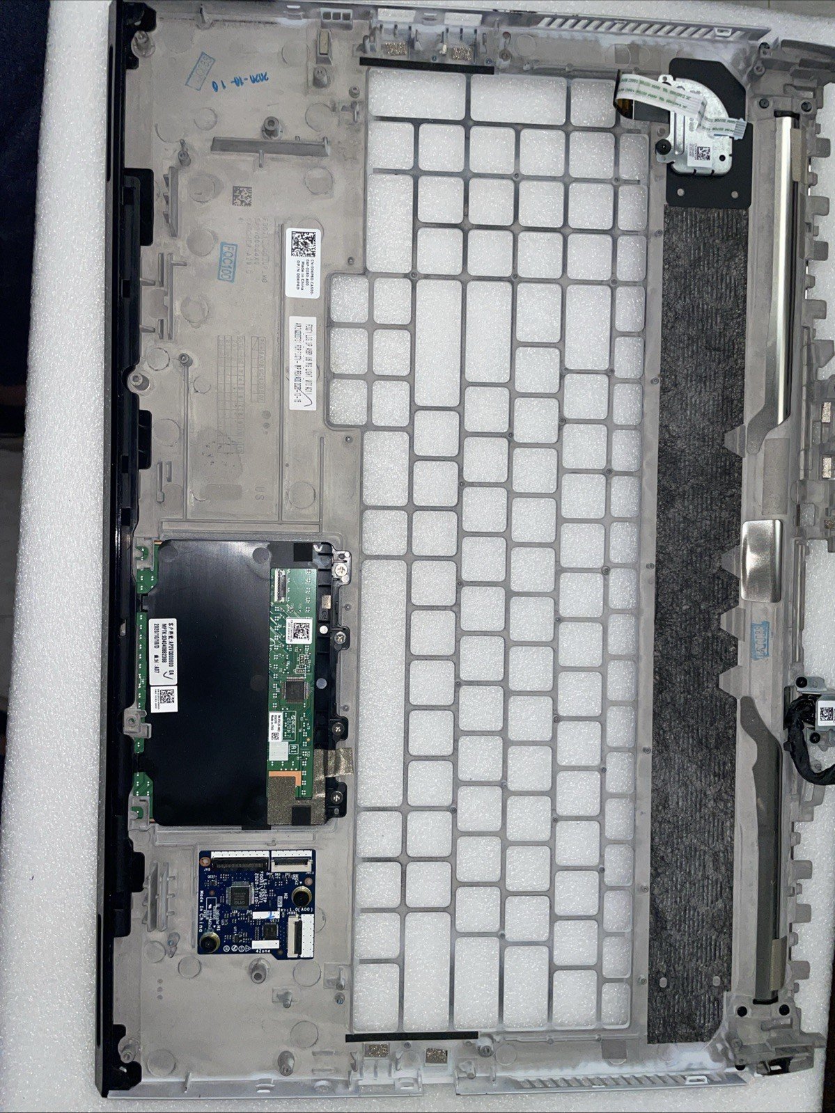 0kp6d Dell Alienware M17 R3 Laptop Palmrest US Backlit Kbrd Touchpad 0KP6D W20 - Image 2