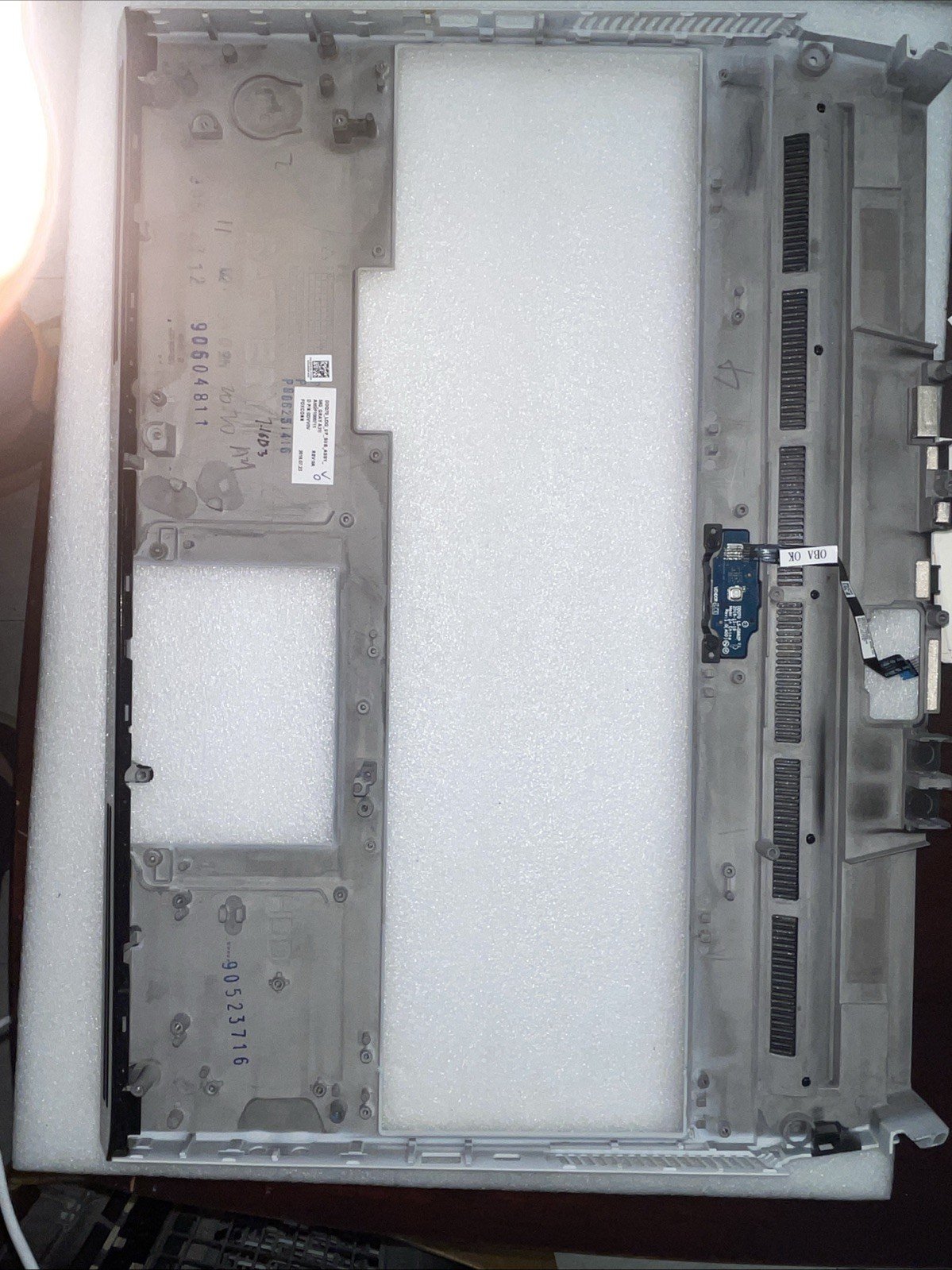 DVV0V For Dell Alienware Area 51m ALWA51M Palmrest Keyboard Upper Case 0DVV0V W20 - Image 5