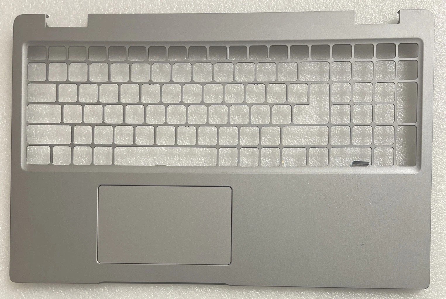 1V6HD Dell Latitude E5531 E553 Precision 3570 3571 Palmrest Touchpad 01V6HD W13