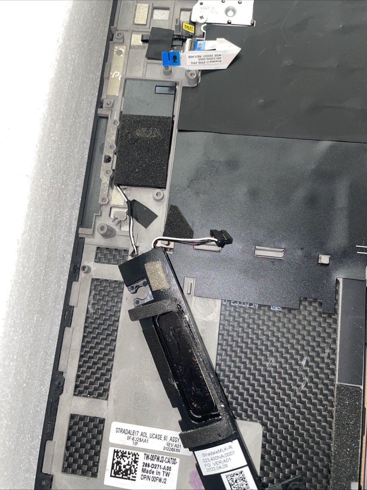 0FWJ2 Spanish Dell XPS 9720 Precision 5770 KBD Palmrest 00FWJ2 00DJYF W14 - Image 4